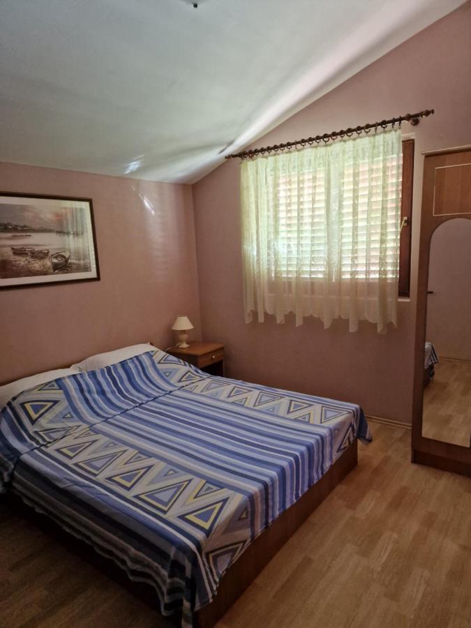 Apartmani Vesna Vir Extérieur photo